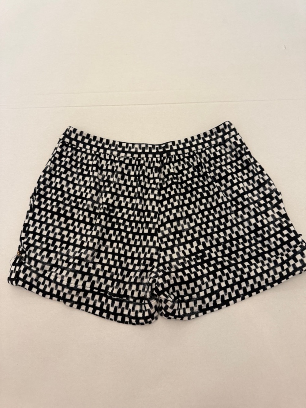 Tart Black and White  Woven-Pattern Shorts - Picture 8 of 9